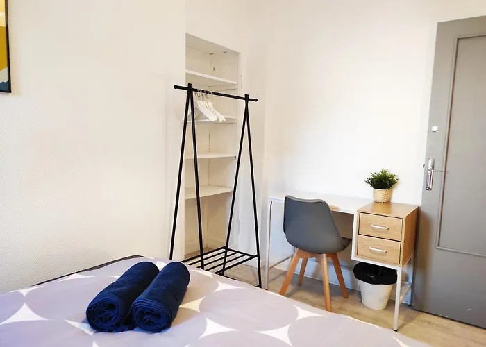 Maison Avec Jardin En Centre - Proche Gare Et Circuit 24h Du Mans 度假居